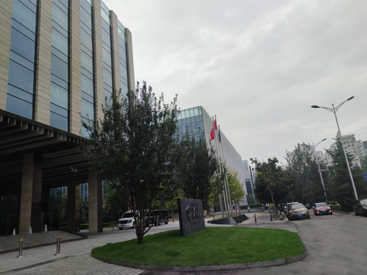 利星行广场出租房源实拍图2