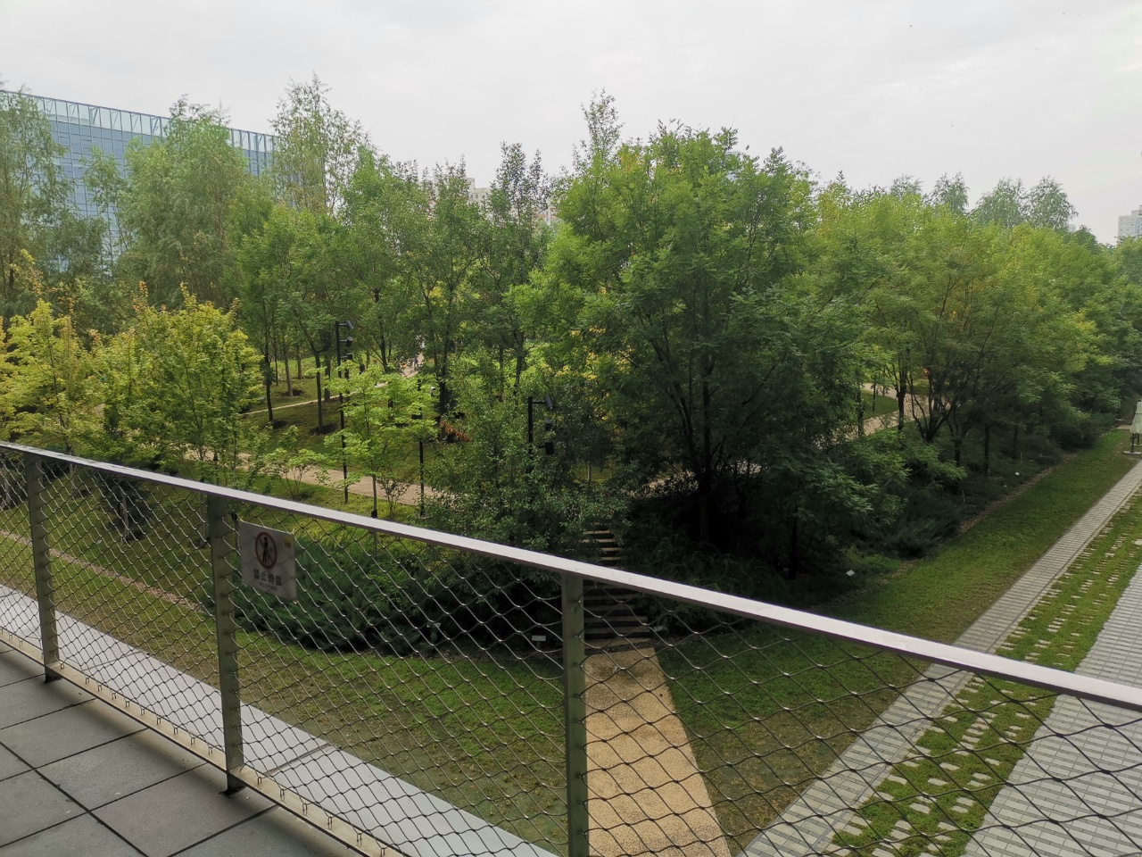 利星行广场出租房源实拍图3